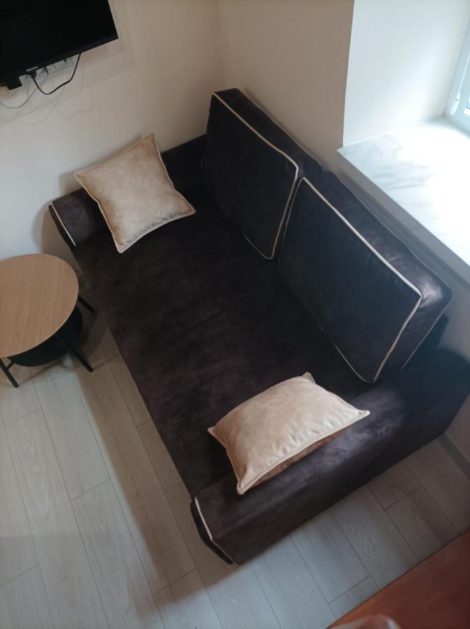 Apartmán Chorni Vivtsy Černovice Exteriér fotografie