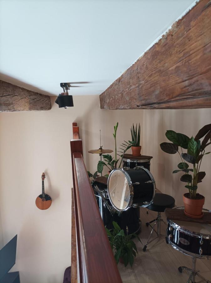 Apartmán Chorni Vivtsy Černovice Exteriér fotografie